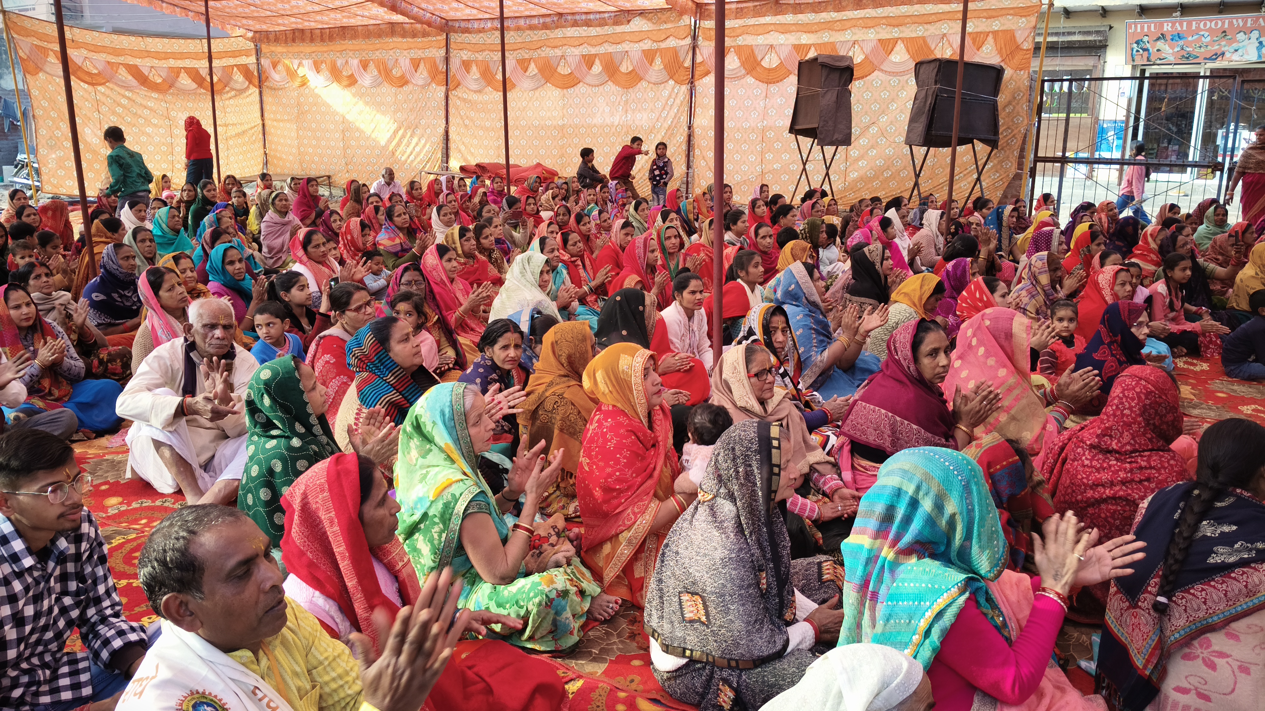 सेहतपुर में श्री शिव महापुराण कथा का आयोजन